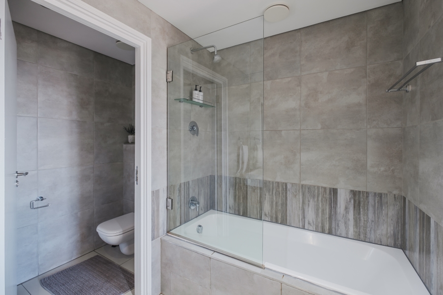 2 Bedroom Property for Sale in Foreshore Western Cape